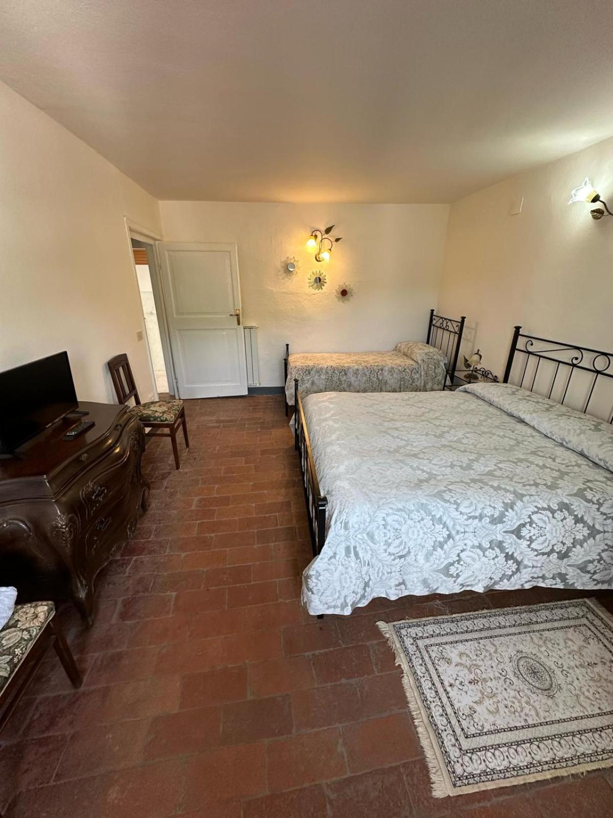 Casa Garibaldi Hotel Pontremoli Kültér fotó